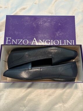Navy Enzo Angiolini Liberty Flat